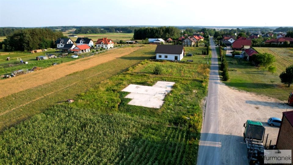 Działka budowlana Adamówka