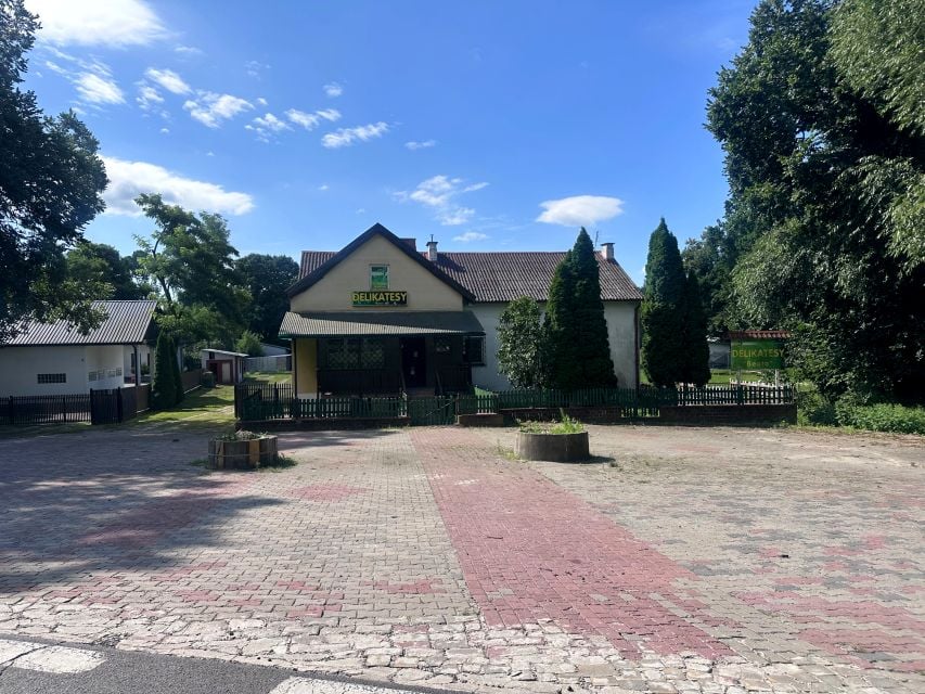 Działka usługowa Skuszew