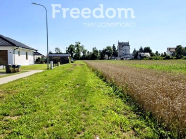 Działka usługowa Nowy Staw