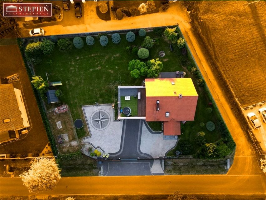 Sprzedam Dom Jelenia Góra - 153,80 m²