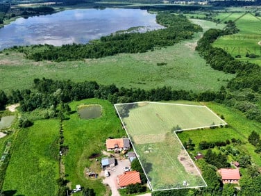 Działka przy lesie