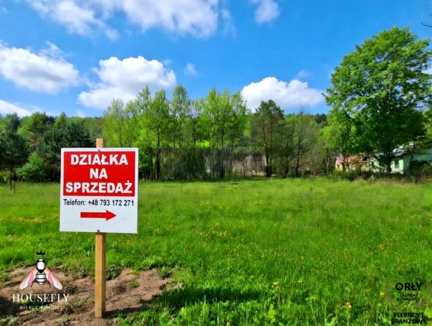 Działka przy lesie