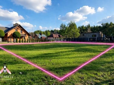 Działka przy lesie