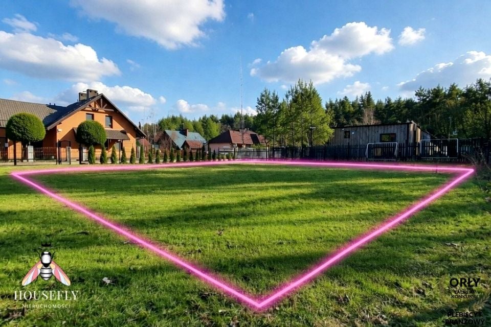 Działka przy lesie