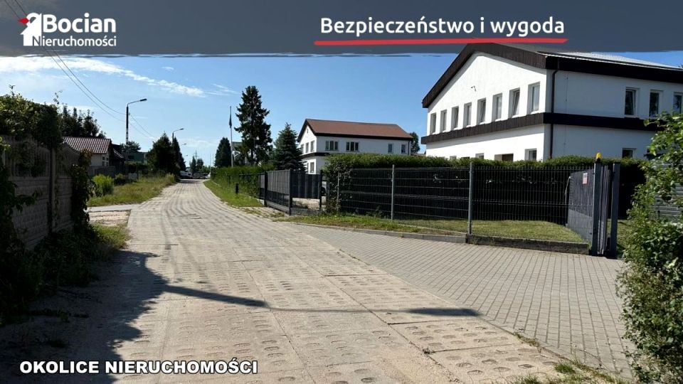 Działka przy lesie