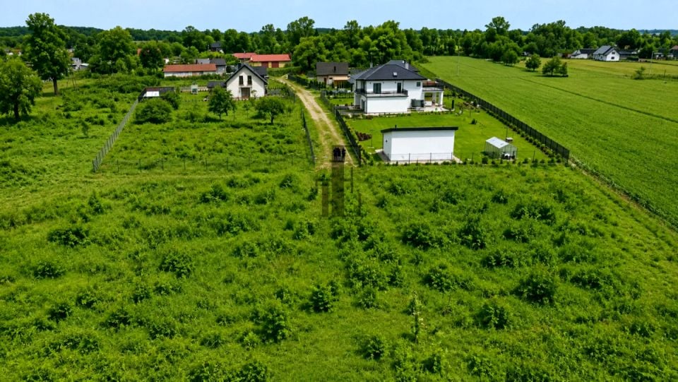 Działka budowlana Olesin