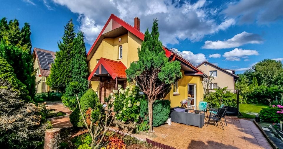 Dom – Mosty, powiat pucki