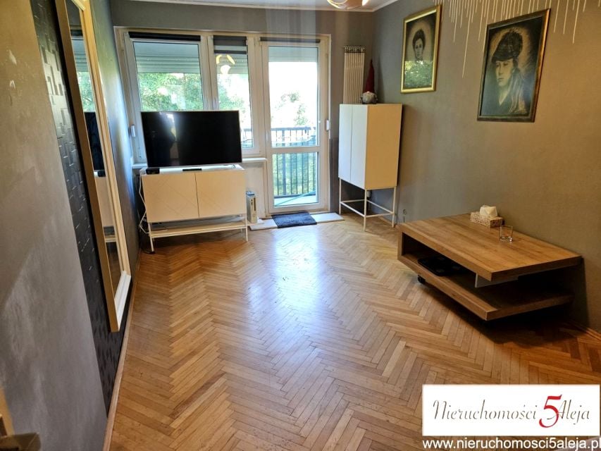 Mieszkanie, Kosmonautów
