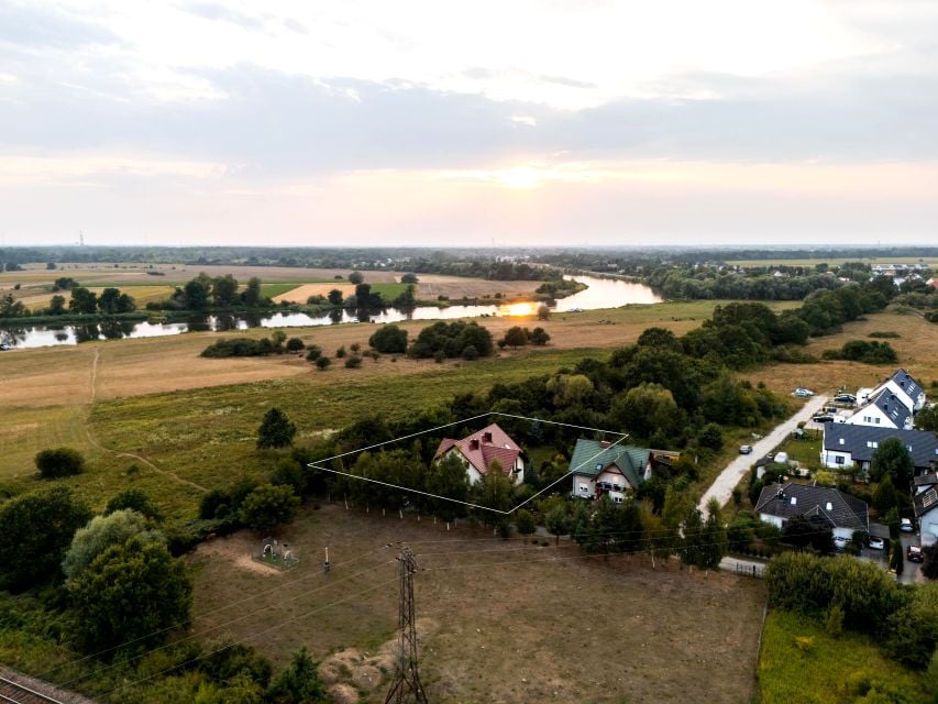 Dom Czernica sprzedaż