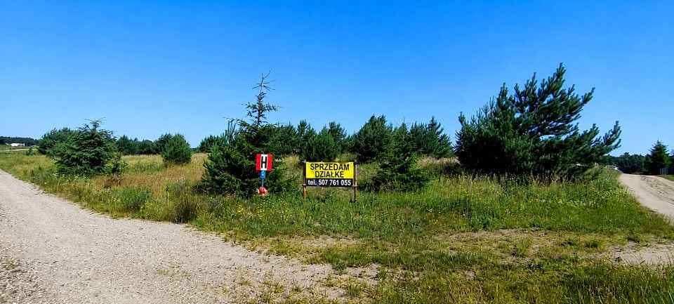 Działka nad jeziorem