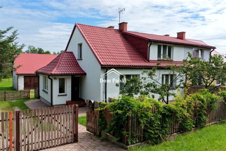 Dom Czerwony Dwór