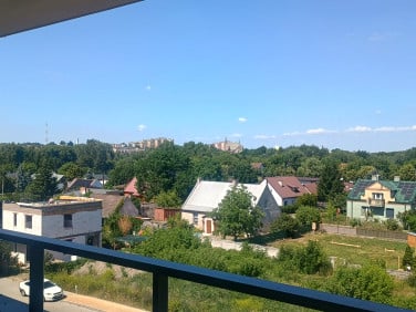 Mieszkanie blok mieszkalny nad jeziorem