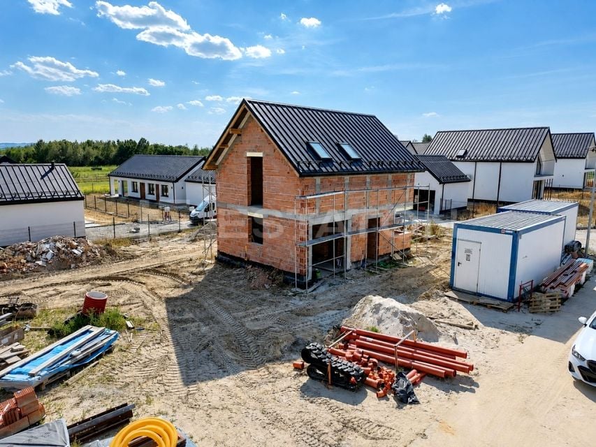 Dom na sprzedaż, 4 pokoje, 88 m², Bratkowice