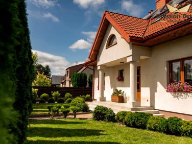 Dom Sierakowice