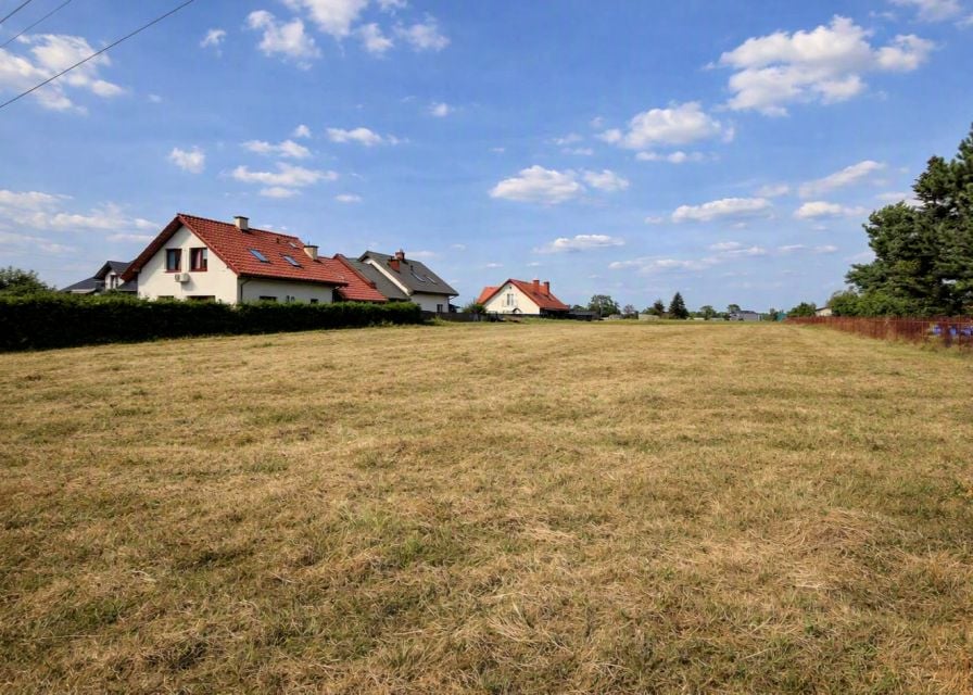 Działka budowlana Święcice sprzedam