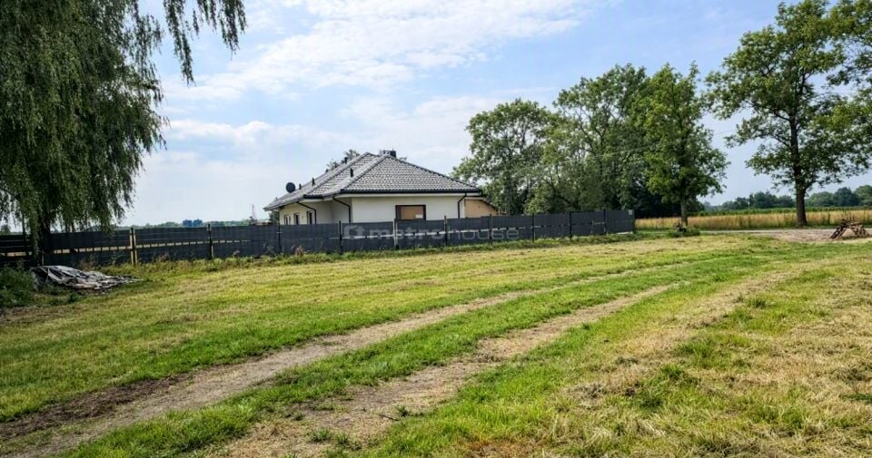Działka budowlana Dachowa