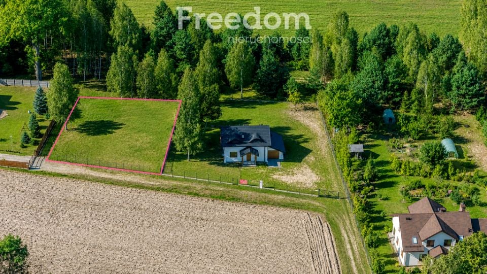 Ogrodzona działka sprzedam