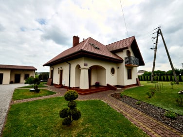 Dom Brzustowiec