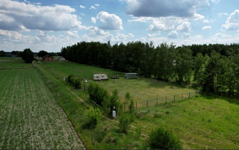 Zabudowana działka Sieradz