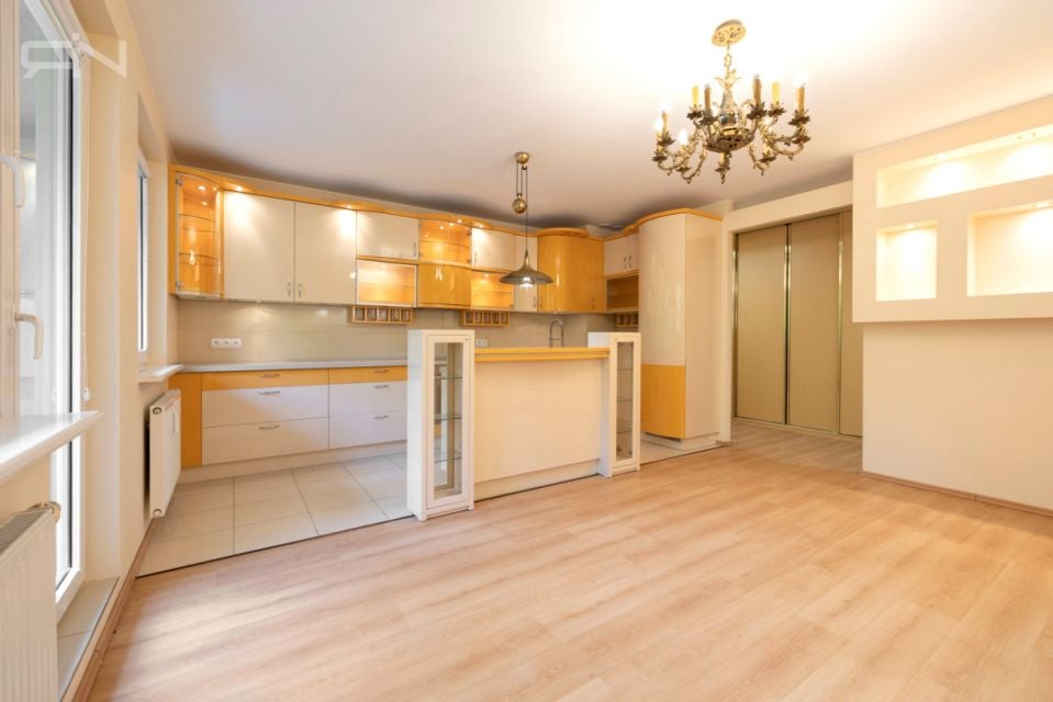 Mieszkanie apartamentowiec nad morzem