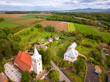 Działka Polski Świętów