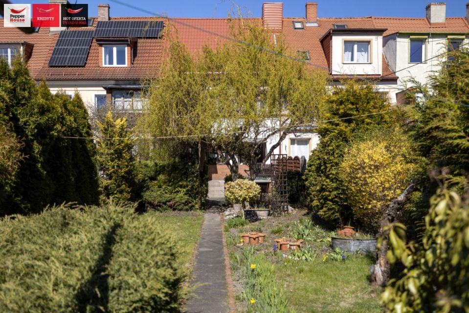 Dom z parkingiem