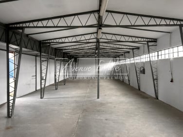 Budynek użytkowy Warszawa