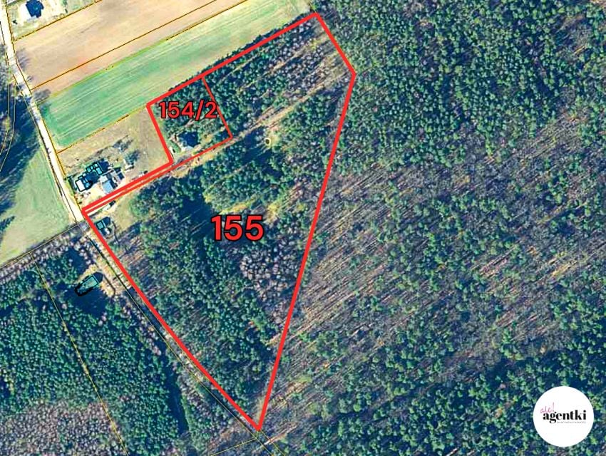 Działka nad jeziorem
