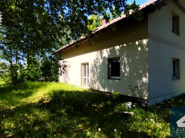 Dom Lutomiersk