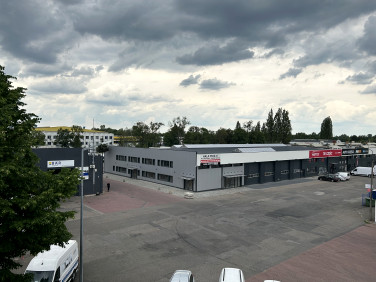 Budynek użytkowy Błonie
