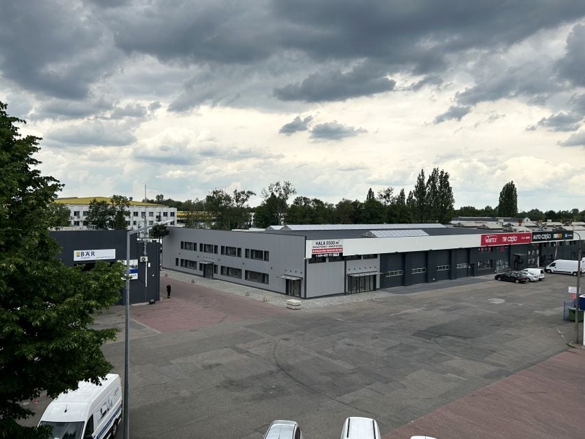 Budynek użytkowy Błonie