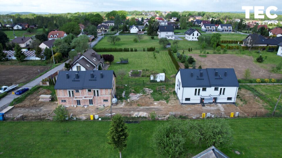 Dom z parkingiem