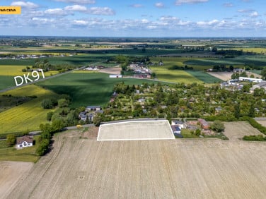 Działka nad jeziorem