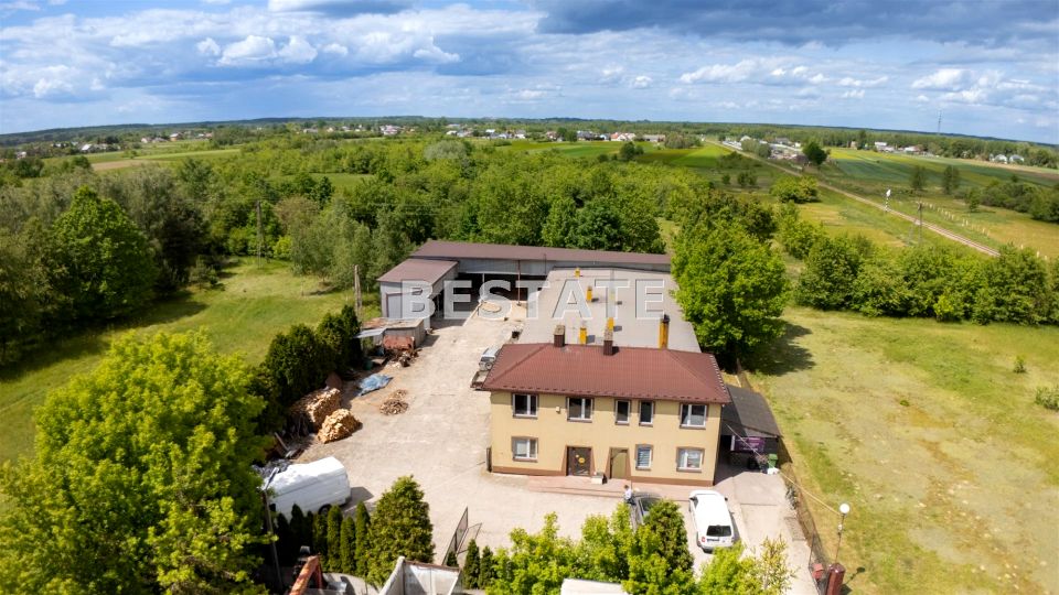 Budynek użytkowy Pustków
