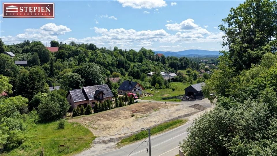 Działka Dziwiszów