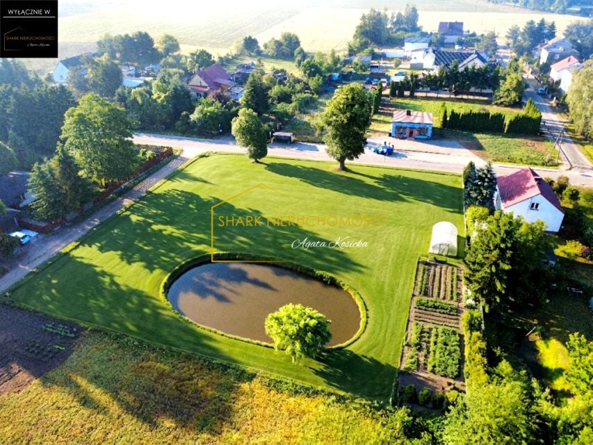 Ogrodzona działka Marianki