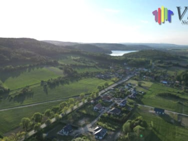 Działka nad jeziorem