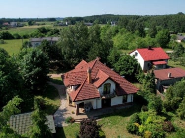 Dom z garażem