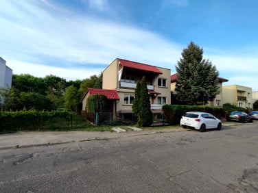 Dom z garażem