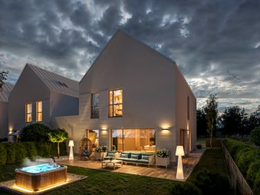 Riverside Residence