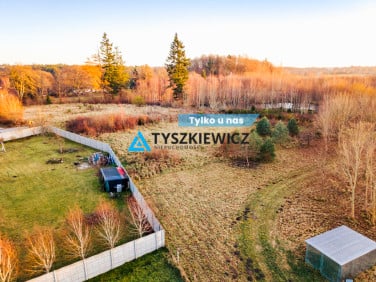 Działka przy lesie
