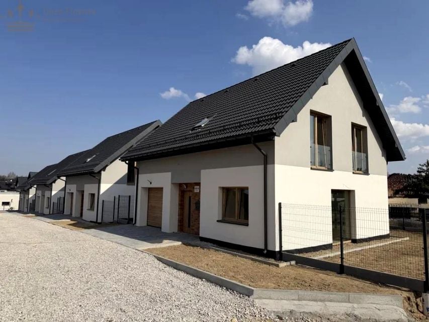 Dom Dąbrowa