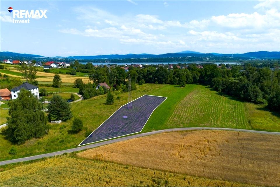 Działka Zarzecze