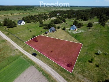 Działka przy lesie