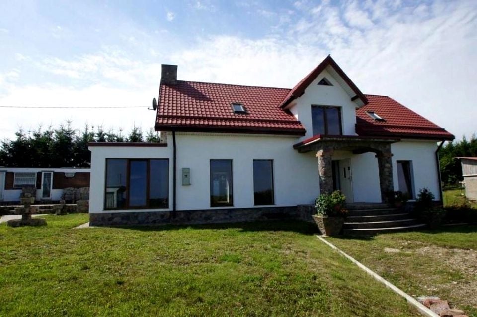 Dom Banie Mazurskie, żabin
