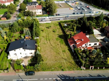 Działka przy lesie