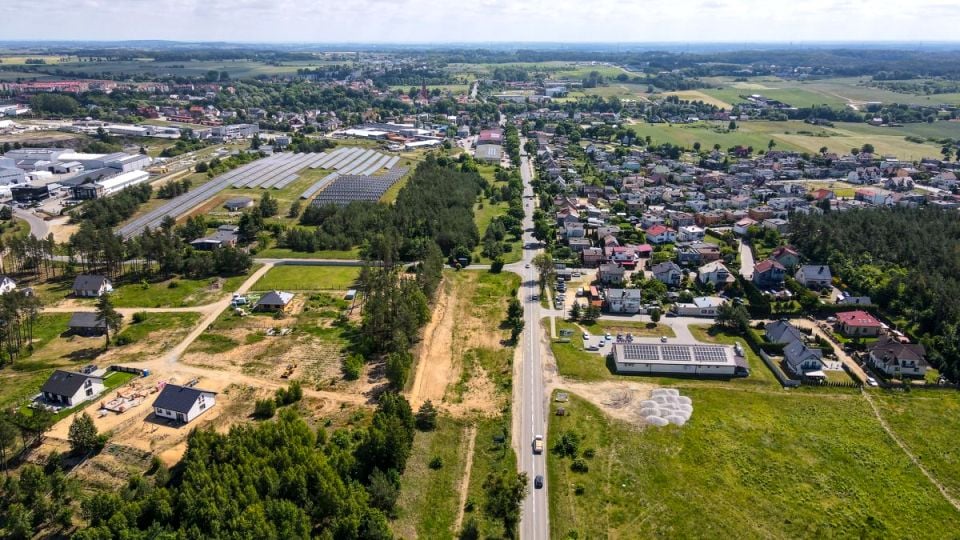 Działka przy lesie