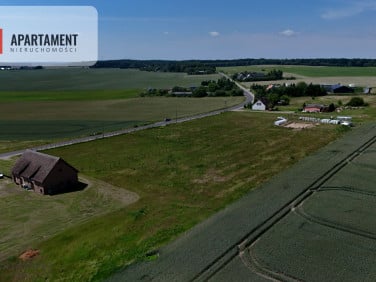 Działka przy lesie