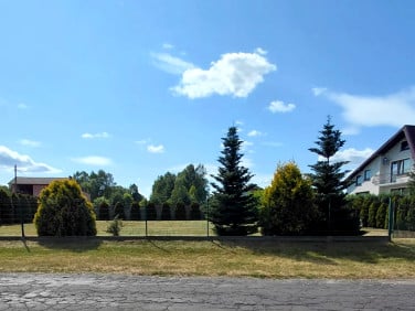 Ogrodzona działka sprzedam