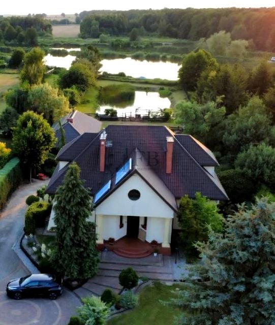Dom Niedrzwica Duża